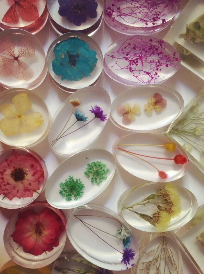 Clear UV Resin for Silicone Molds 60g - Image 6