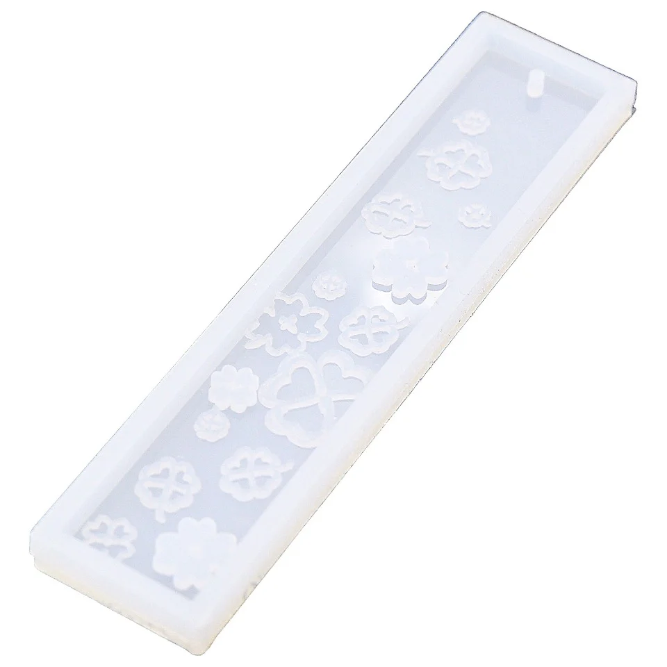 Clover Bookmark Silicone Mold - Image 3