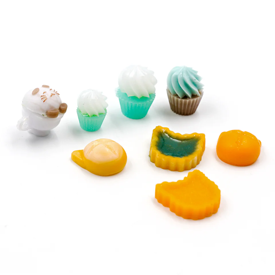 Miniature Cat Pastries Silicone Mold - Image 2