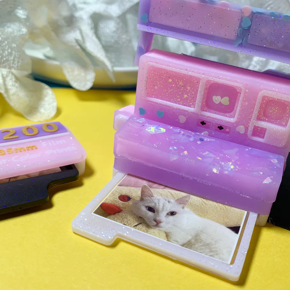 Clearance Polaroid Film Roll Resin Craft Kit Limited Edition - Image 3