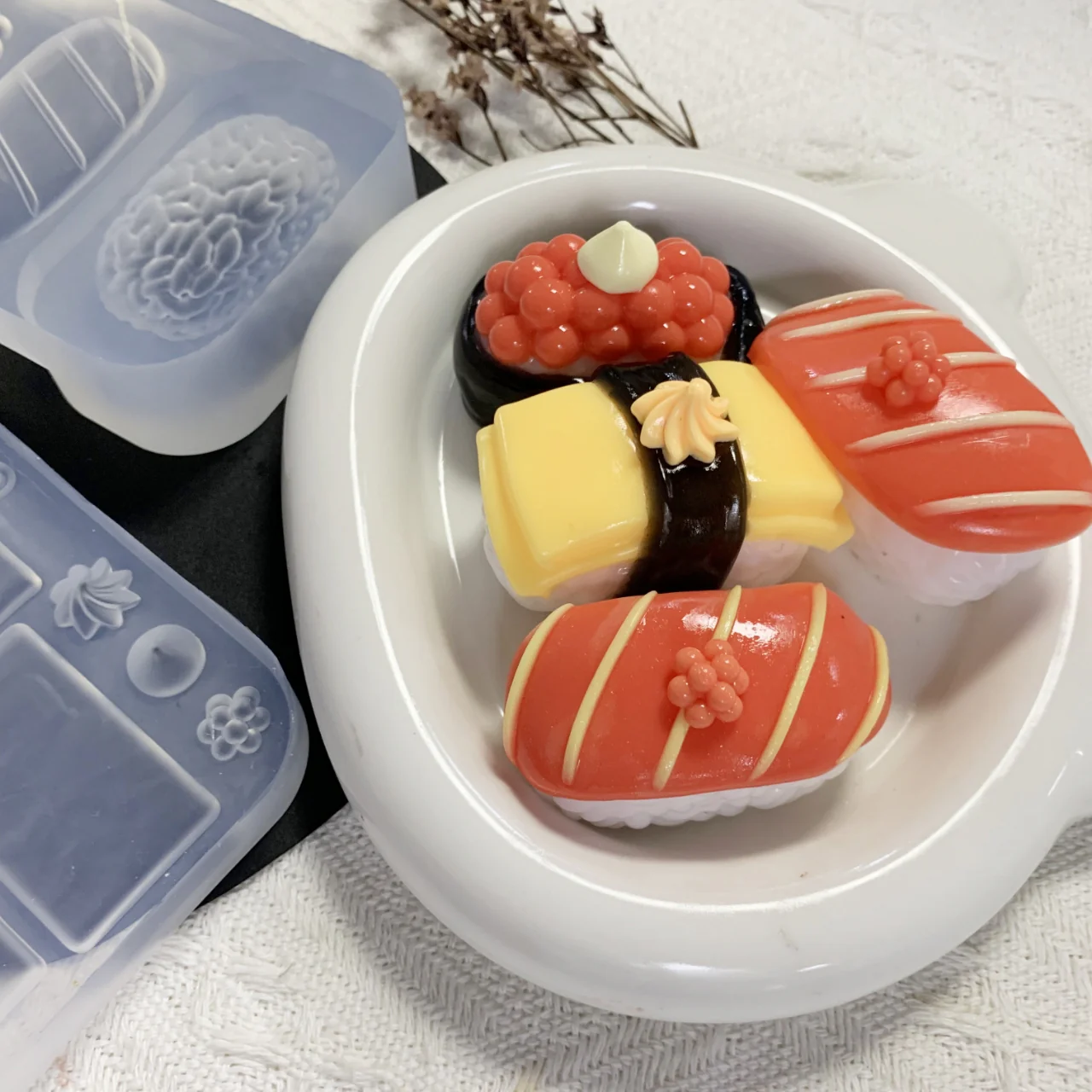 Puni Puni Exclusive Sushi Box - Image 2