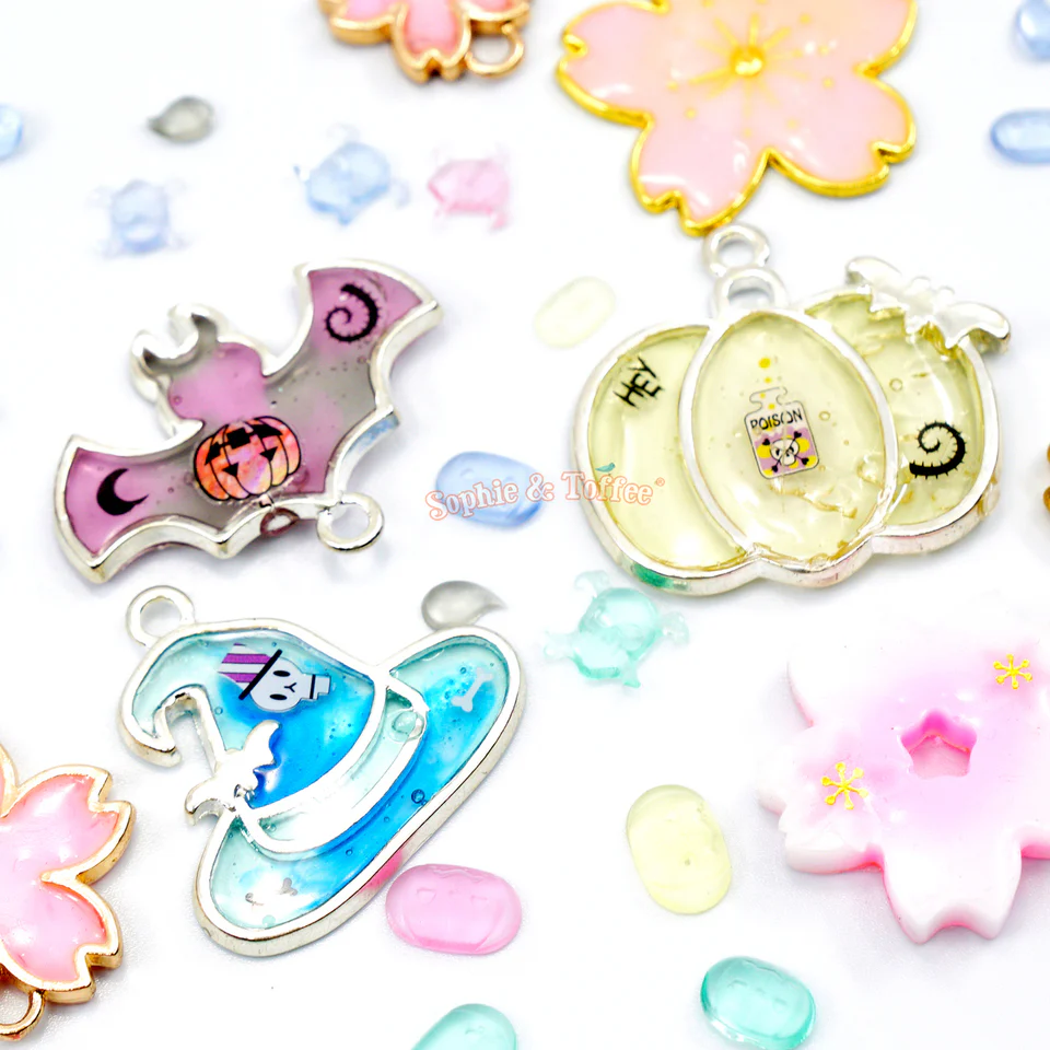 Witch's Hat Open Bezel Charm set - Image 2