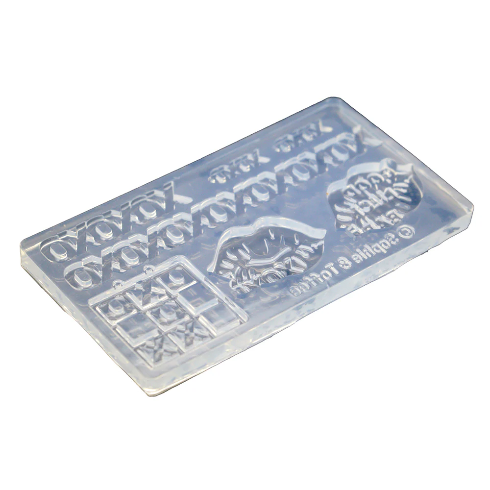 XOXO Elves Box Exclusive - Image 10