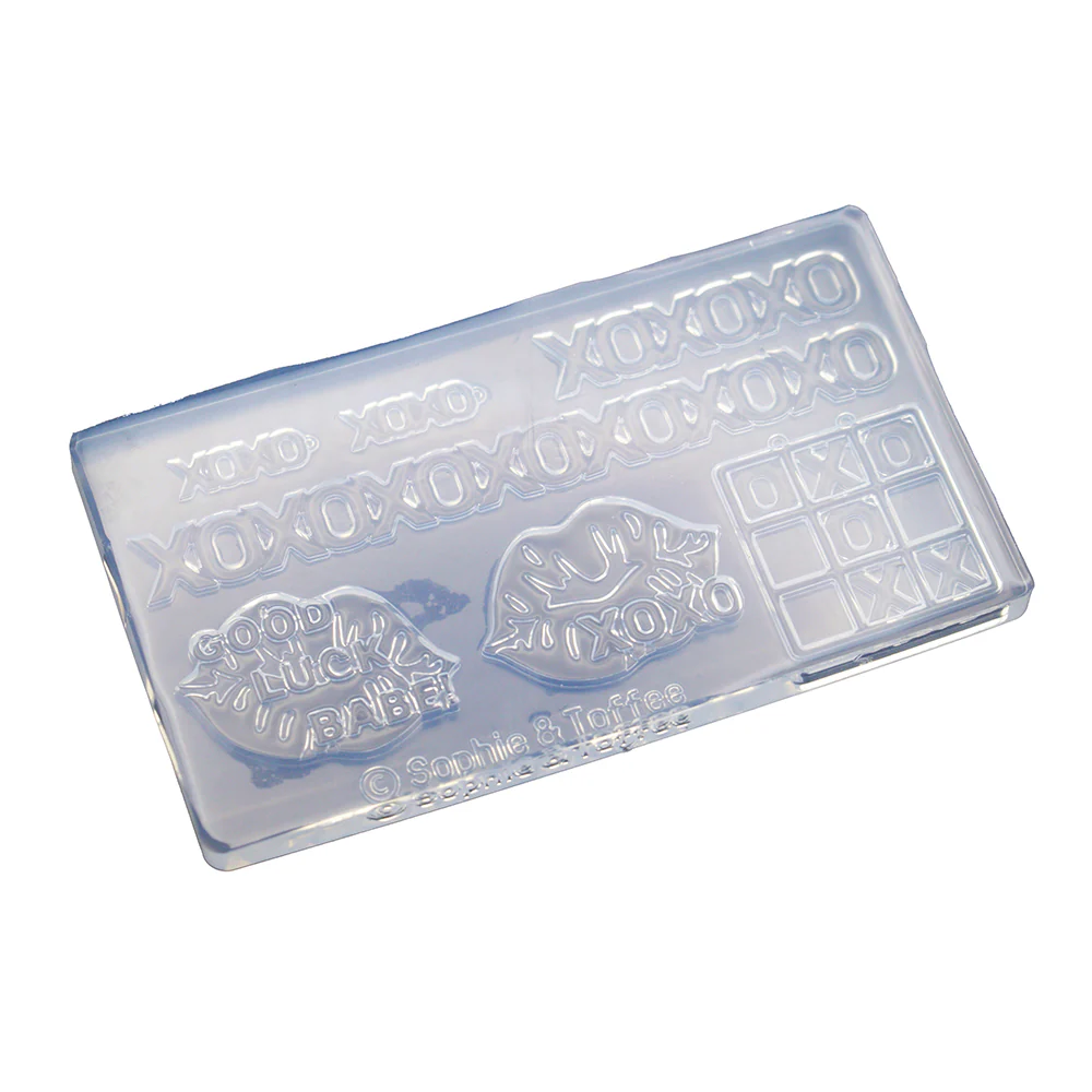 XOXO Elves Box Exclusive - Image 9